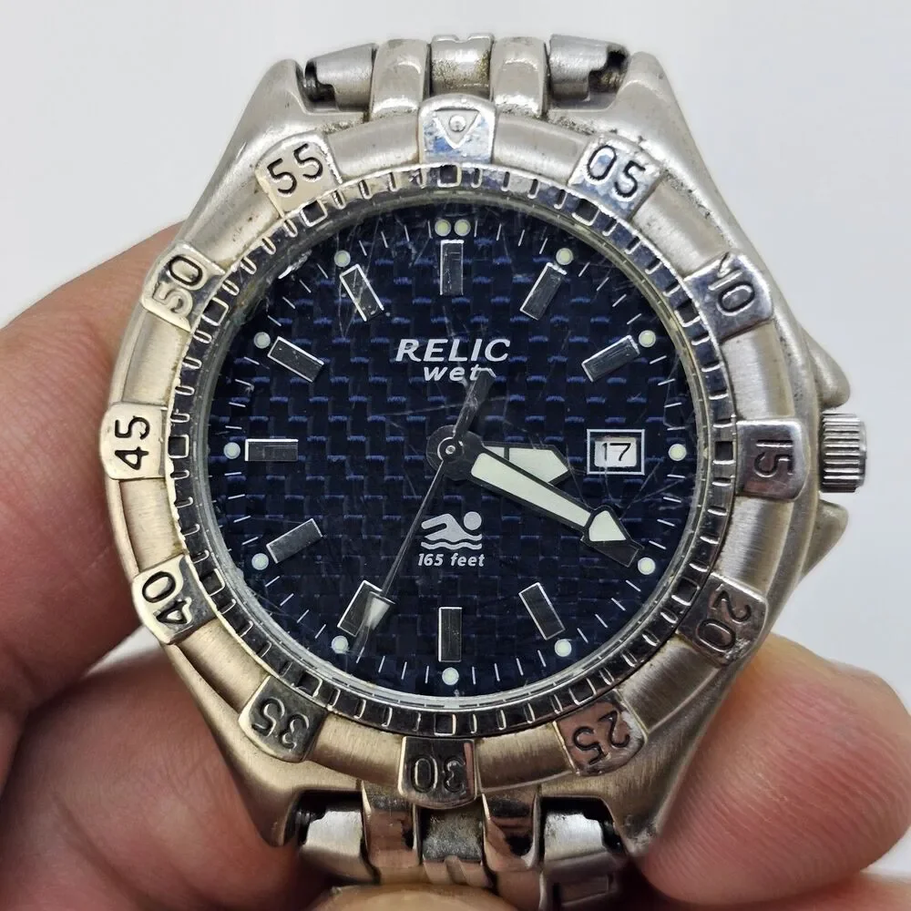 Relic men watch